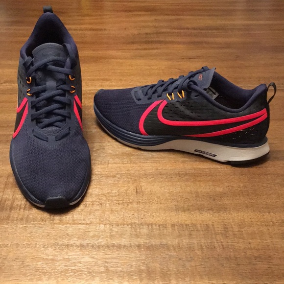 nike zoom strike womens